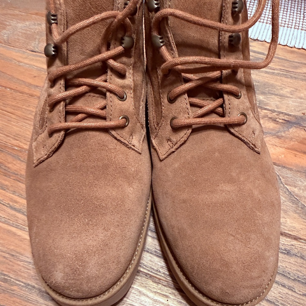 UGG Chestnut Suede Ankle Boot - Warm Brown - Picture 5 of 7